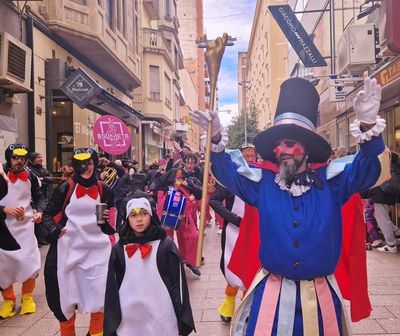 <bound method DexterityContent.Title of <NewsItem at /fs-webs/festeslleida/ca/actualitat/noticies/la-passejada-carnavalesca-escalfa-motors-per-a-la-rua-de-carnaval-2024-a-lleida>>.