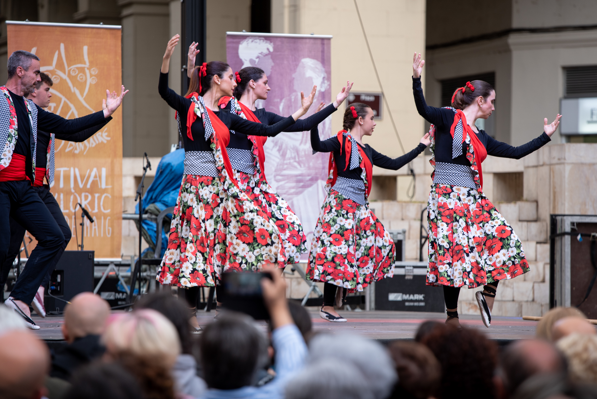 festival folkloric (1).jpg